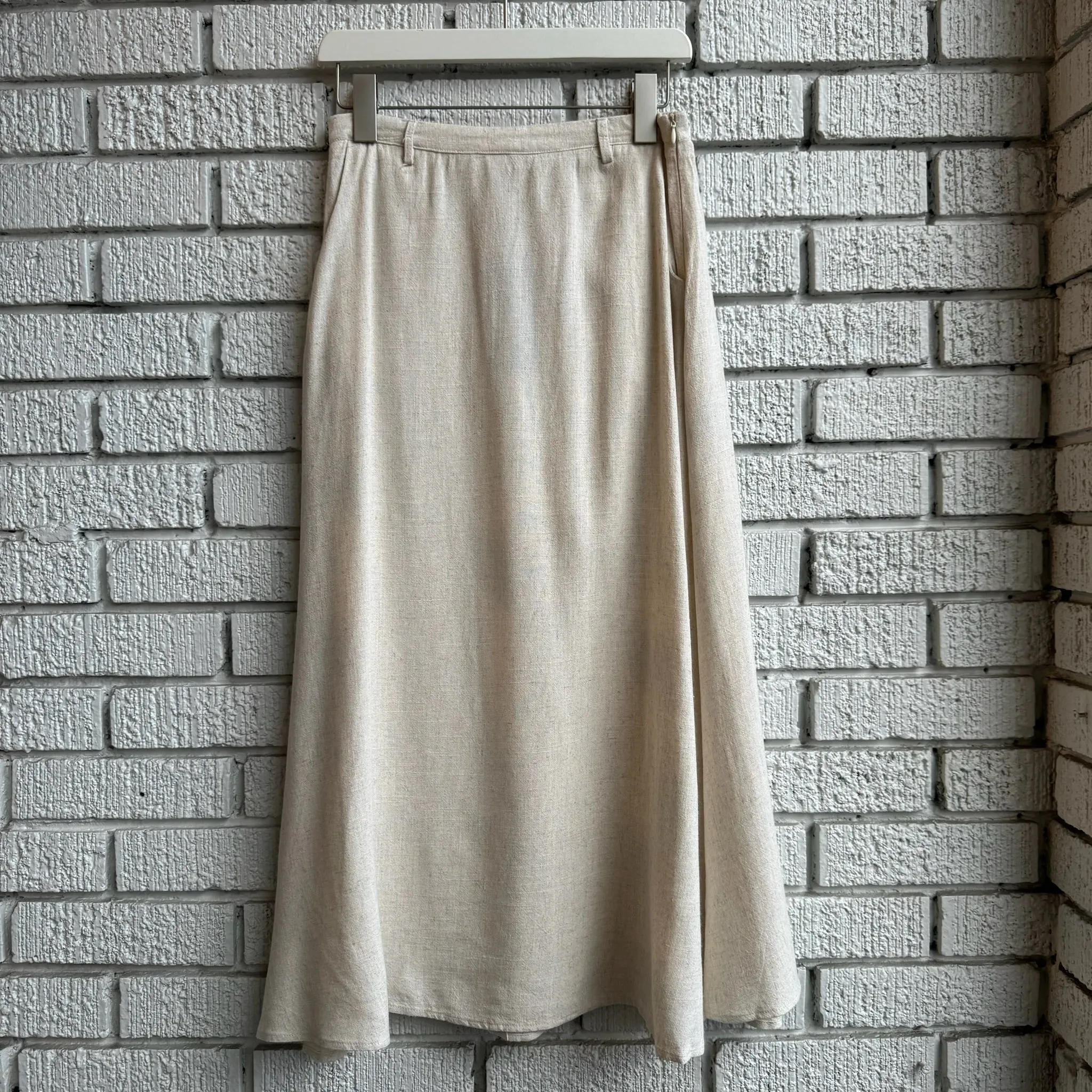 MODEST Linen Skirt