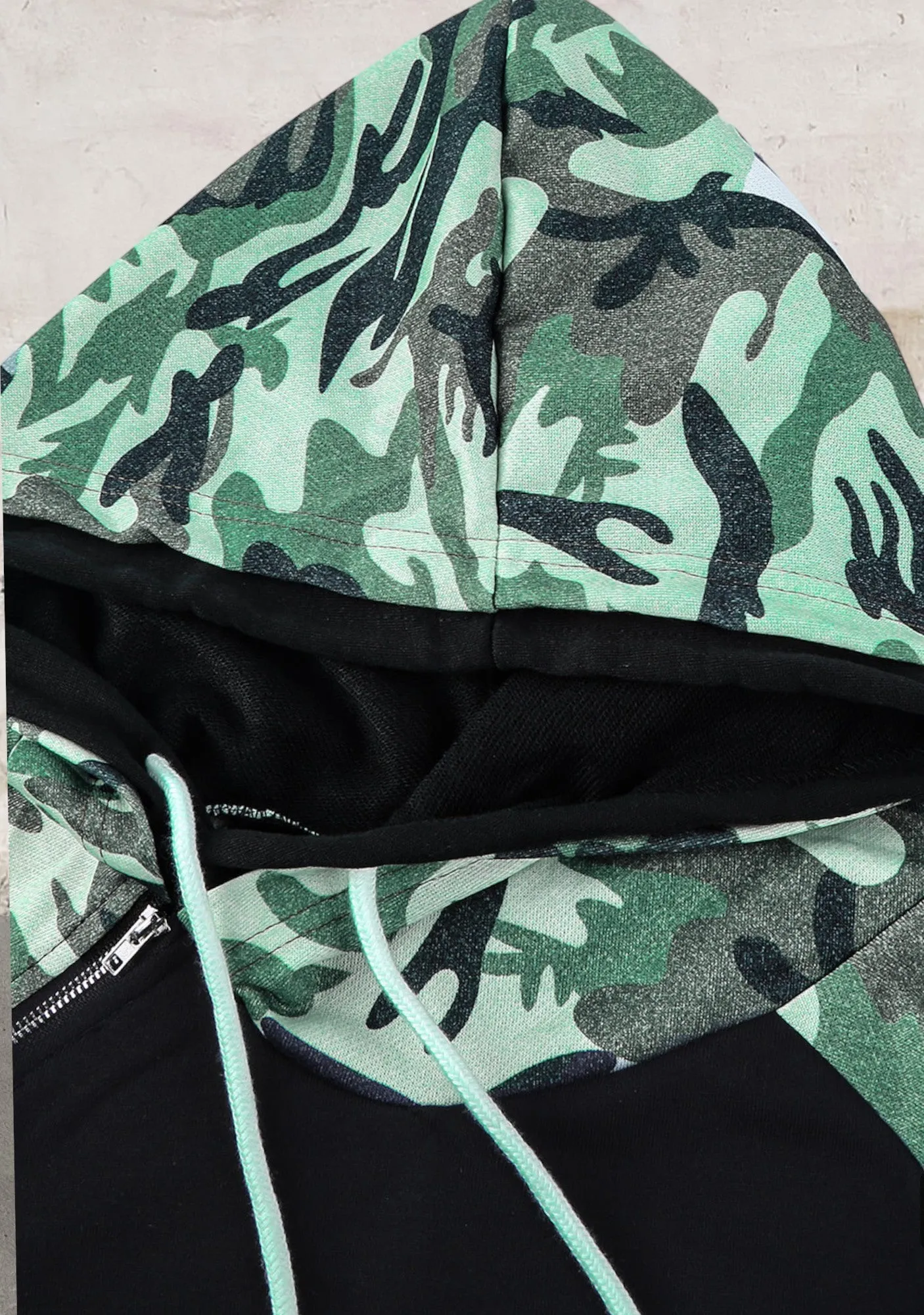 Women Camouflage Print Hoodie